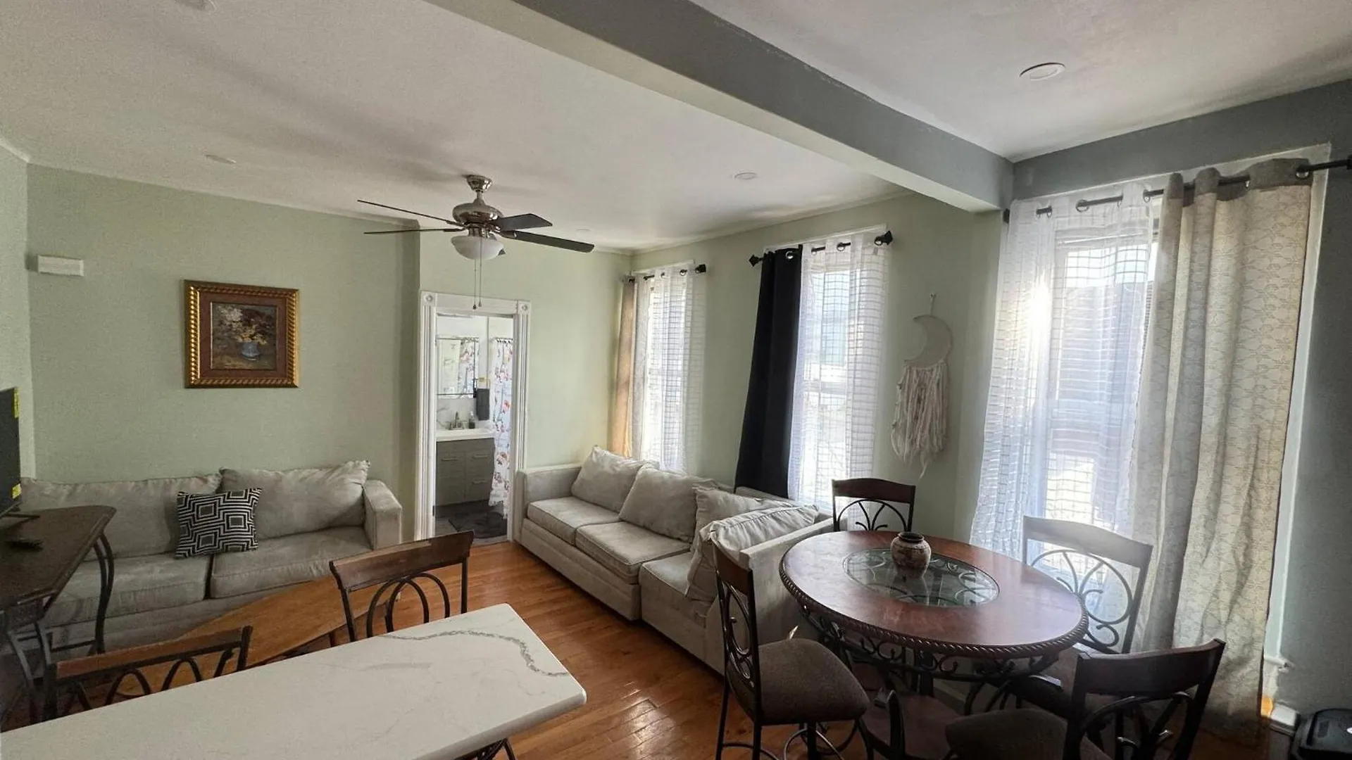 Huge 3 Bedrooms Apt 15 Minutes To Ny City West New York Apartment