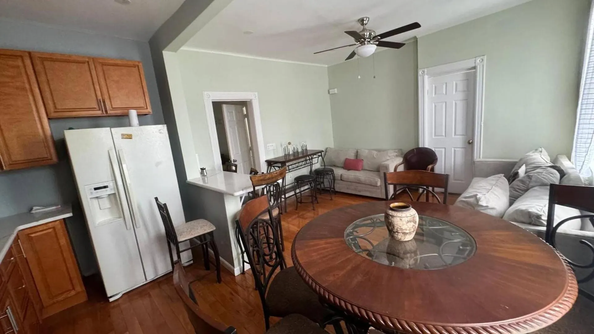 Huge 3 Bedrooms Apt 15 Minutes To Ny City West New York Apartment